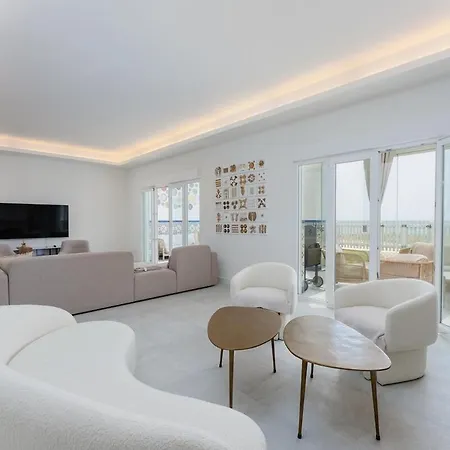 Ocean Front With Private Pool Estepona