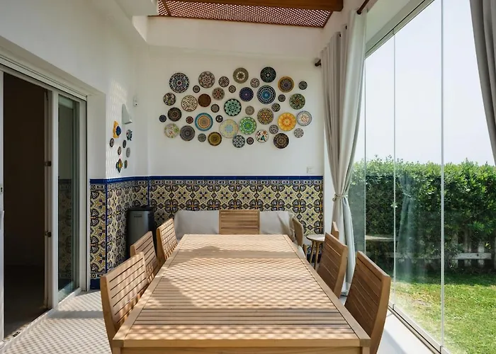 Ocean Front With Private Pool Hébergement de vacances *