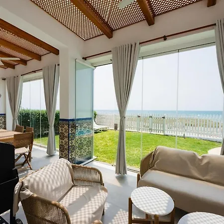 Дом отдыха Ocean Front With Private Pool Эстепона