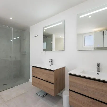 Ocean Front With Private Pool