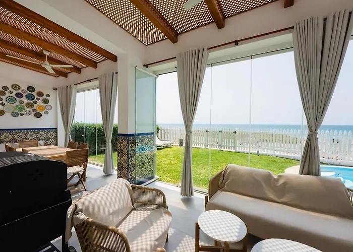 Casa de Férias Ocean Front With Private Pool Estepona